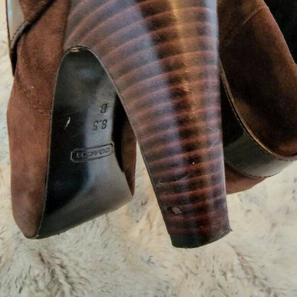 COACH LEATHER / SUEDE BROWN BOOTIES SIZE 8.5 - Picture 6 of 14